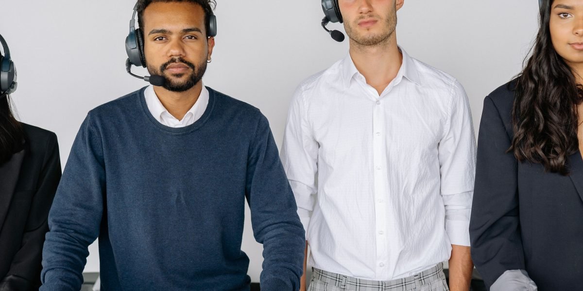 How to Deliver Flawless Global Live Sports Broadcasting in 2026 1 Teams collaborating across different locations to achieve a common goal in complex projects.
